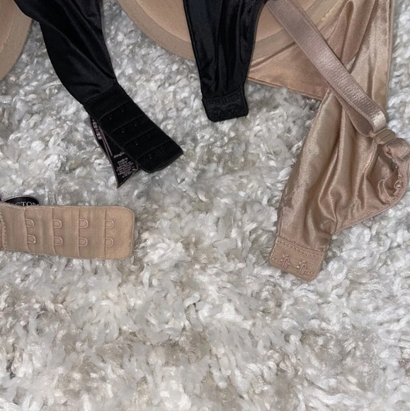 Victoria's Secret Bombshell bras 36C 2-pack - Picture 4 of 4